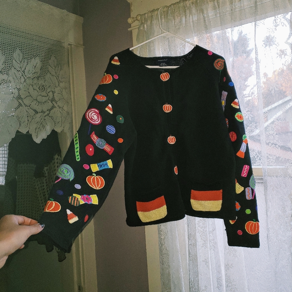 vintage Halloween cardigan
